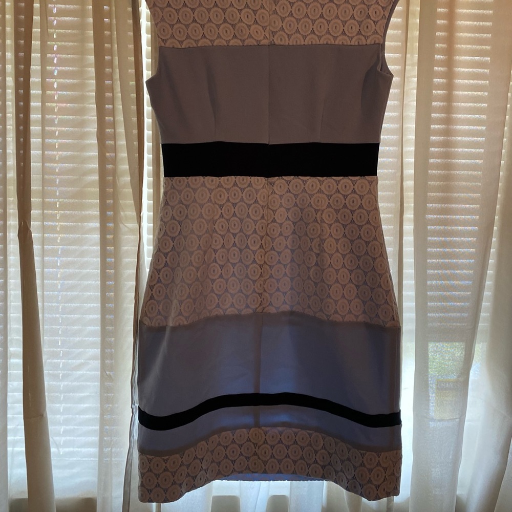 Dress - Picture 3 of 5
